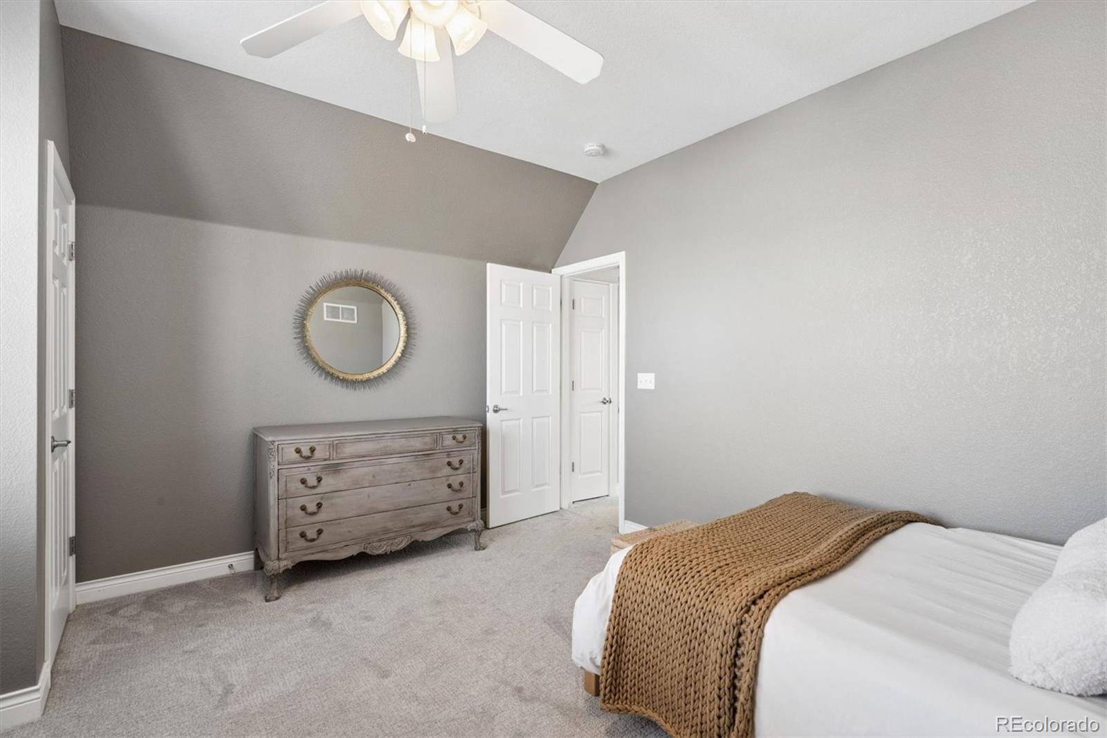 MLS Image #20 for 7890 e 26th avenue,denver, Colorado