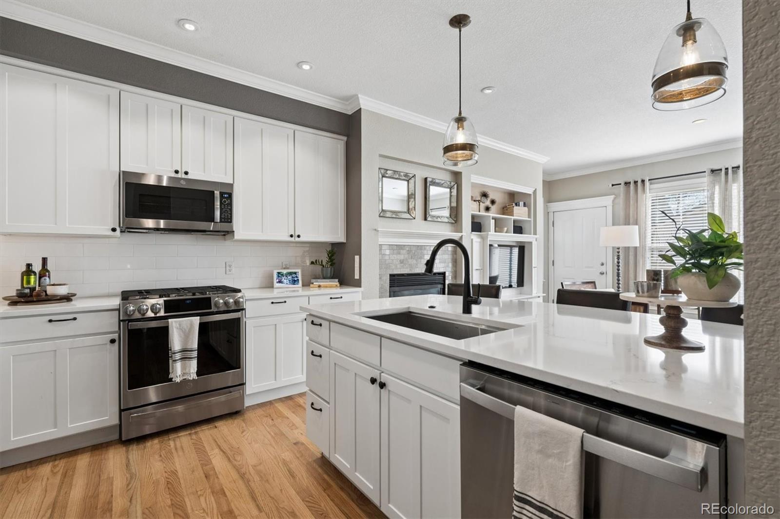 MLS Image #6 for 7890 e 26th avenue,denver, Colorado