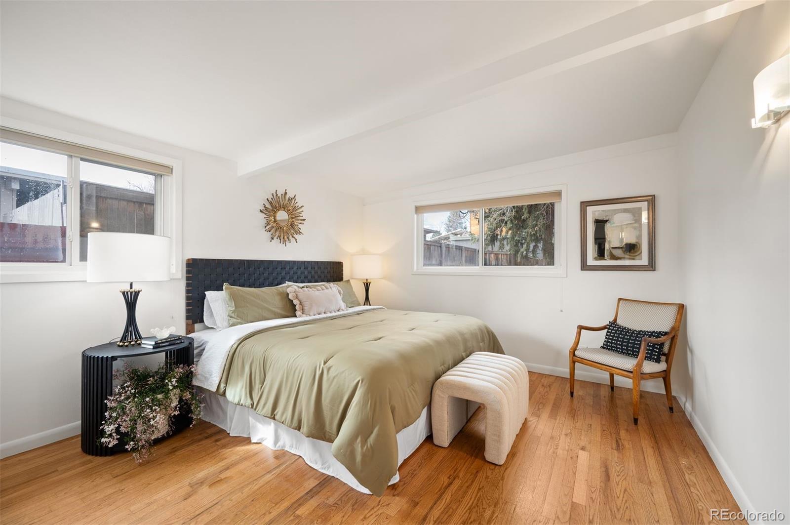 MLS Image #14 for 1405 s elm street,denver, Colorado