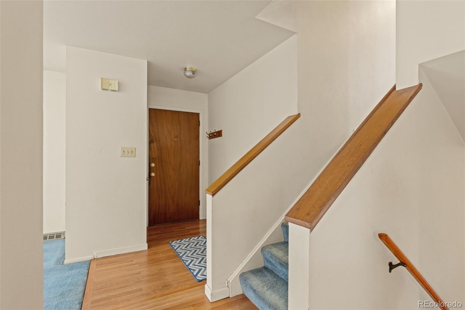 MLS Image #7 for 1404 s dover way,lakewood, Colorado