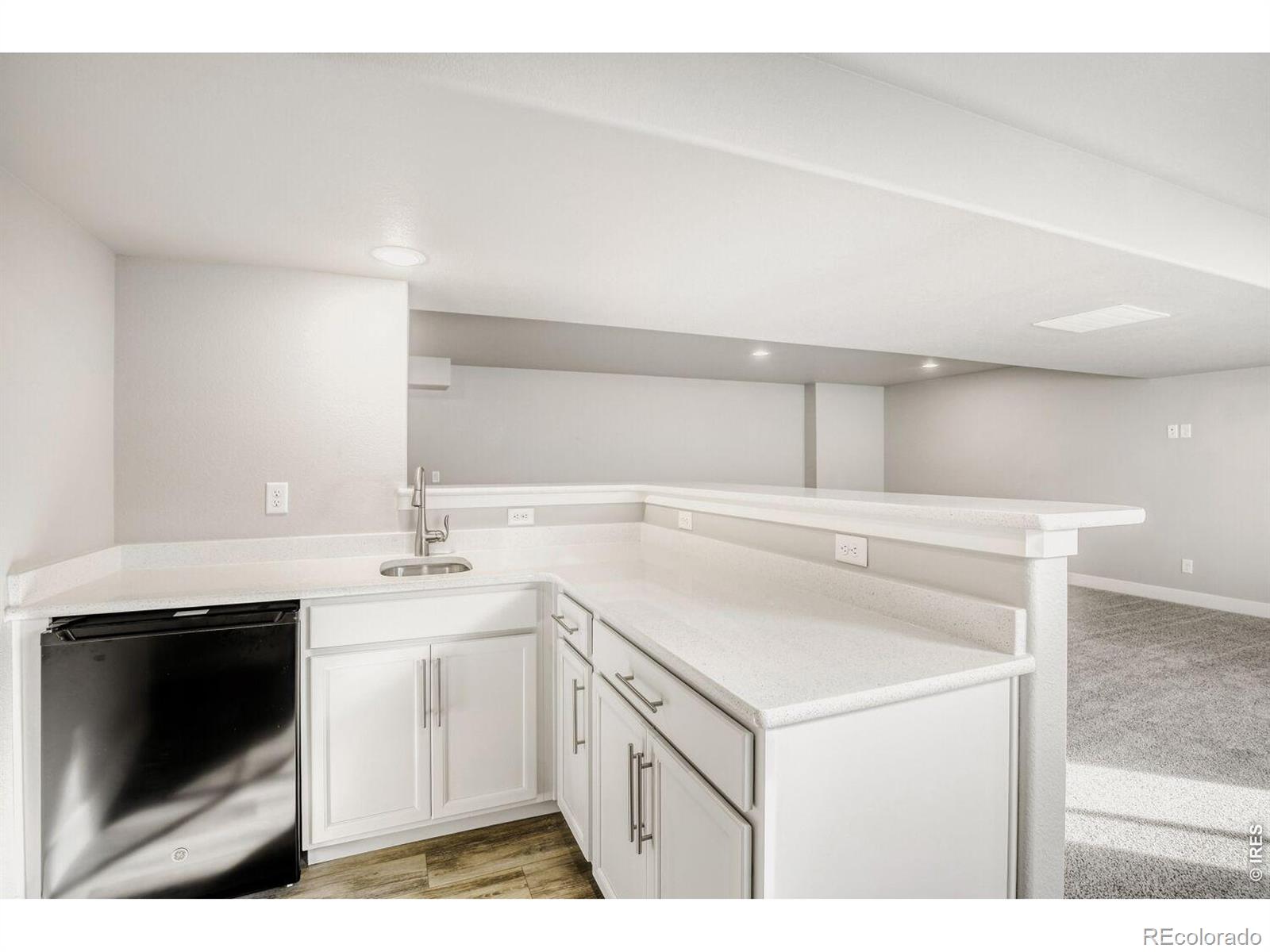 MLS Image #9 for 5009  hawtrey drive,windsor, Colorado
