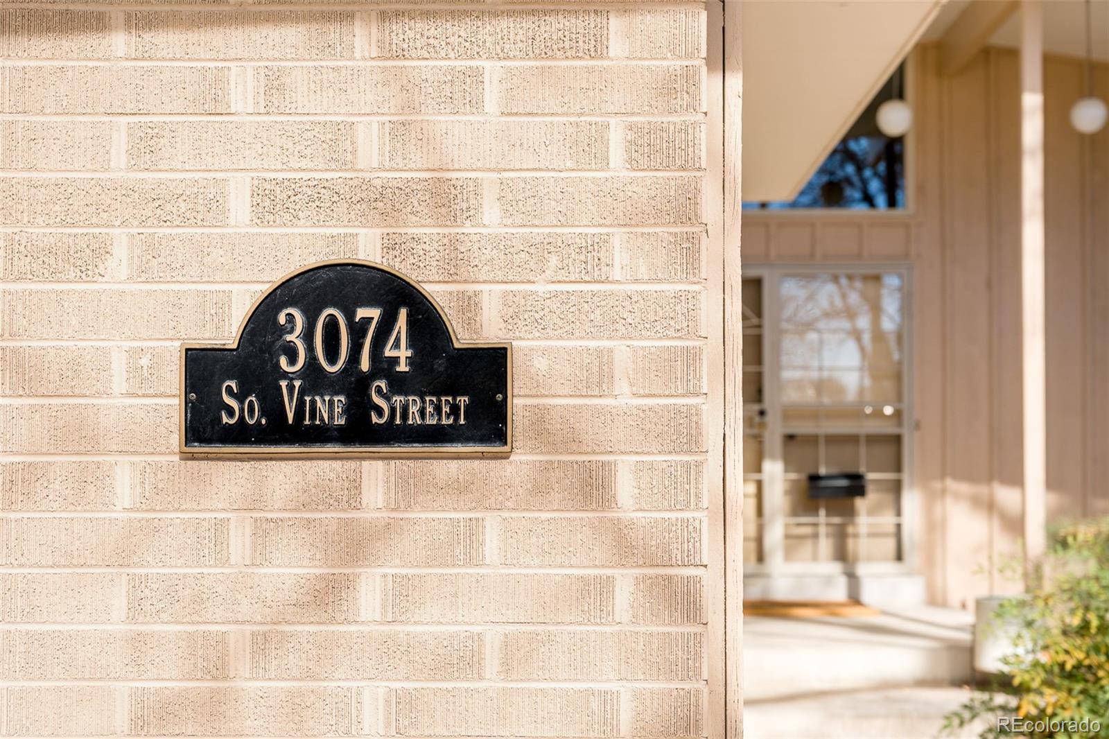 MLS Image #4 for 3074 s vine street,denver, Colorado