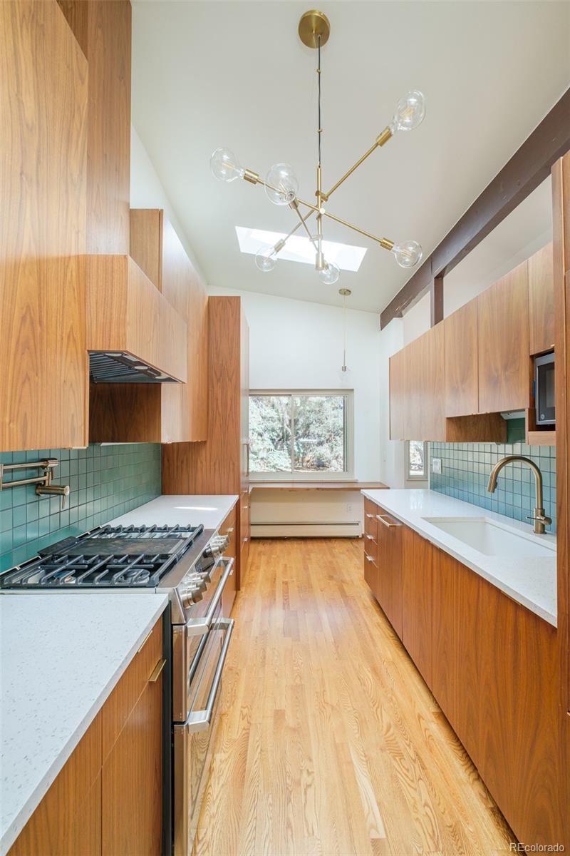 MLS Image #9 for 3074 s vine street,denver, Colorado