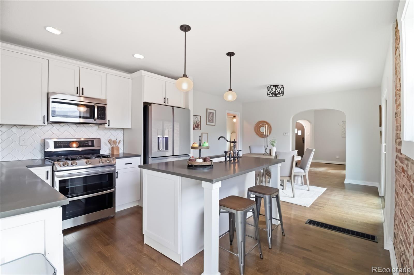 MLS Image #12 for 3055  ash street,denver, Colorado