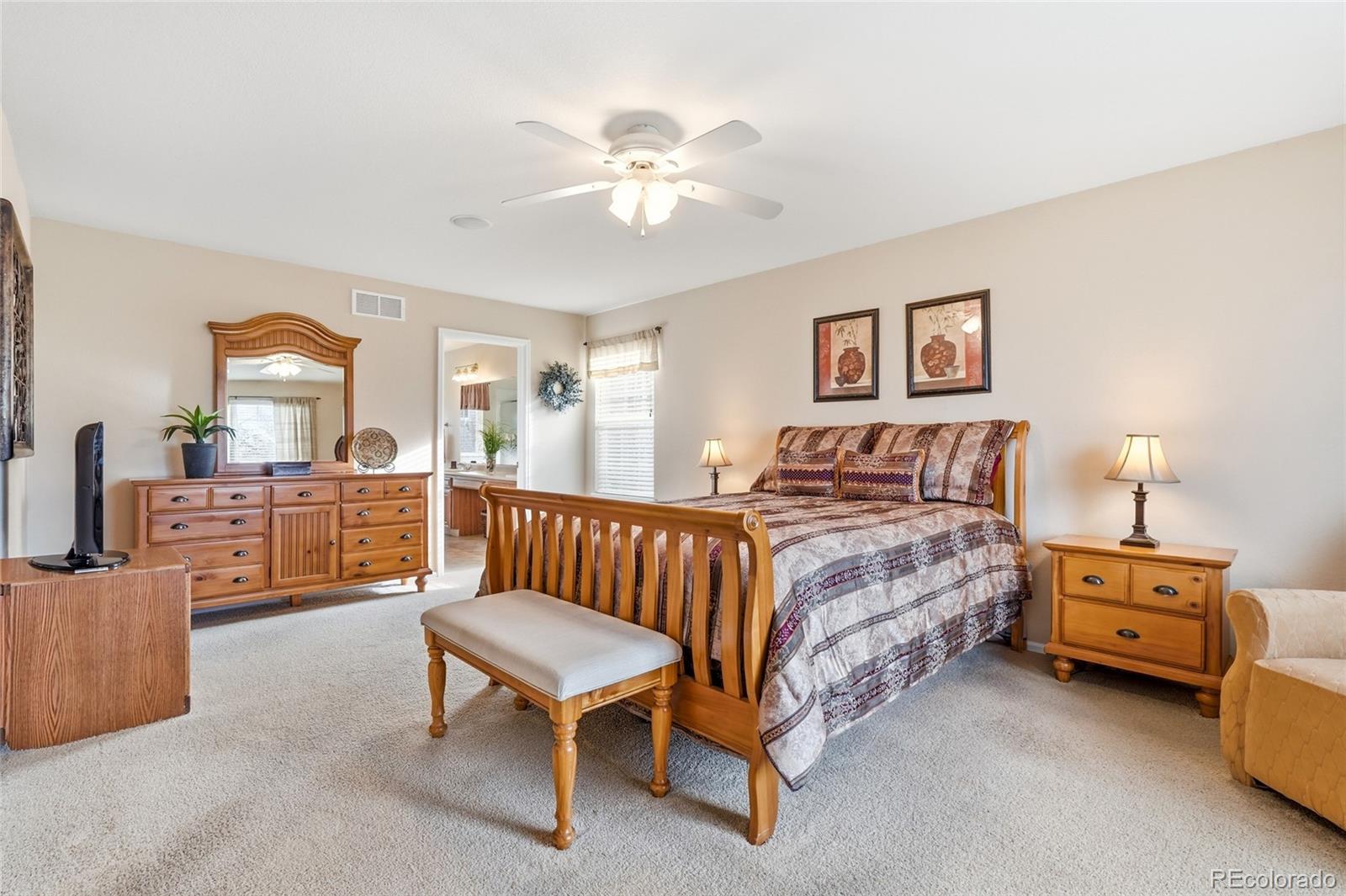 MLS Image #15 for 1601 s buchanan circle,aurora, Colorado