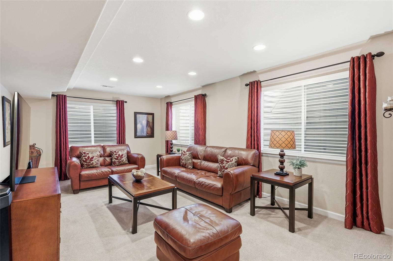 MLS Image #24 for 1601 s buchanan circle,aurora, Colorado