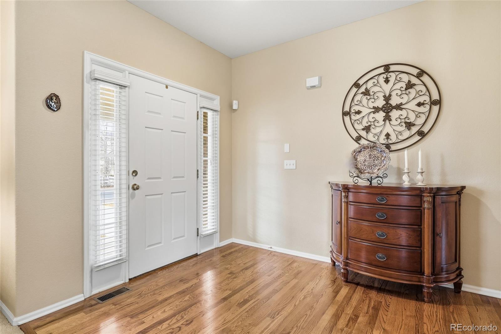 MLS Image #4 for 1601 s buchanan circle,aurora, Colorado