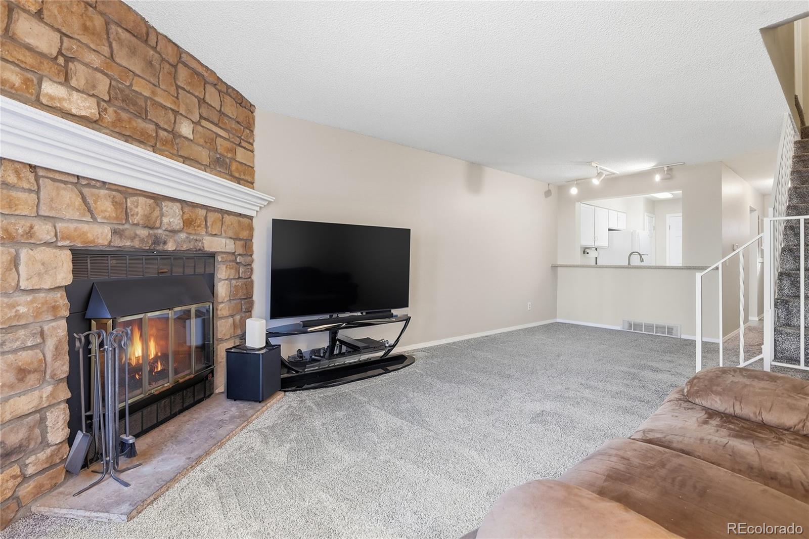 MLS Image #3 for 8879 w floyd avenue,lakewood, Colorado