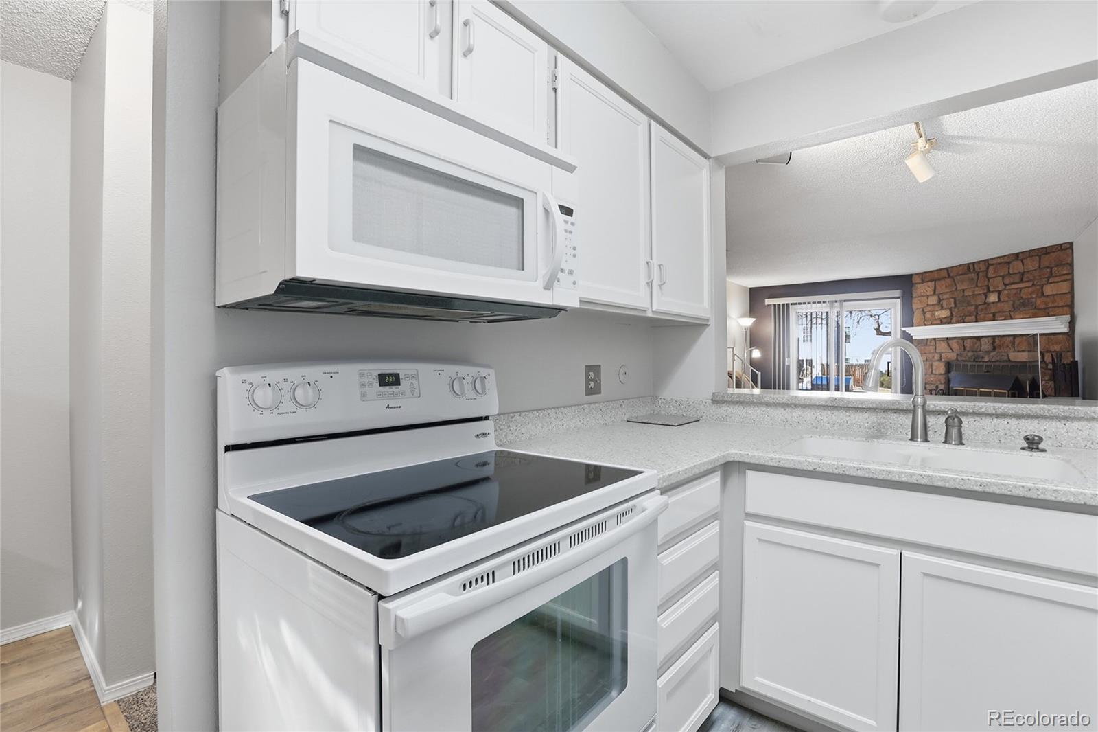 MLS Image #6 for 8879 w floyd avenue,lakewood, Colorado