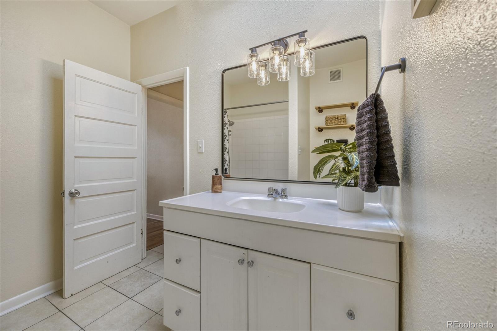 MLS Image #10 for 2339  lowell boulevard,denver, Colorado