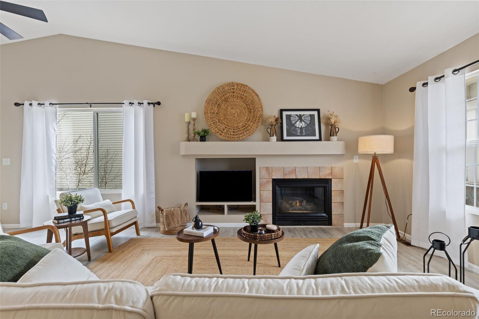 MLS Image #3 for 10720  mount antero way,parker, Colorado
