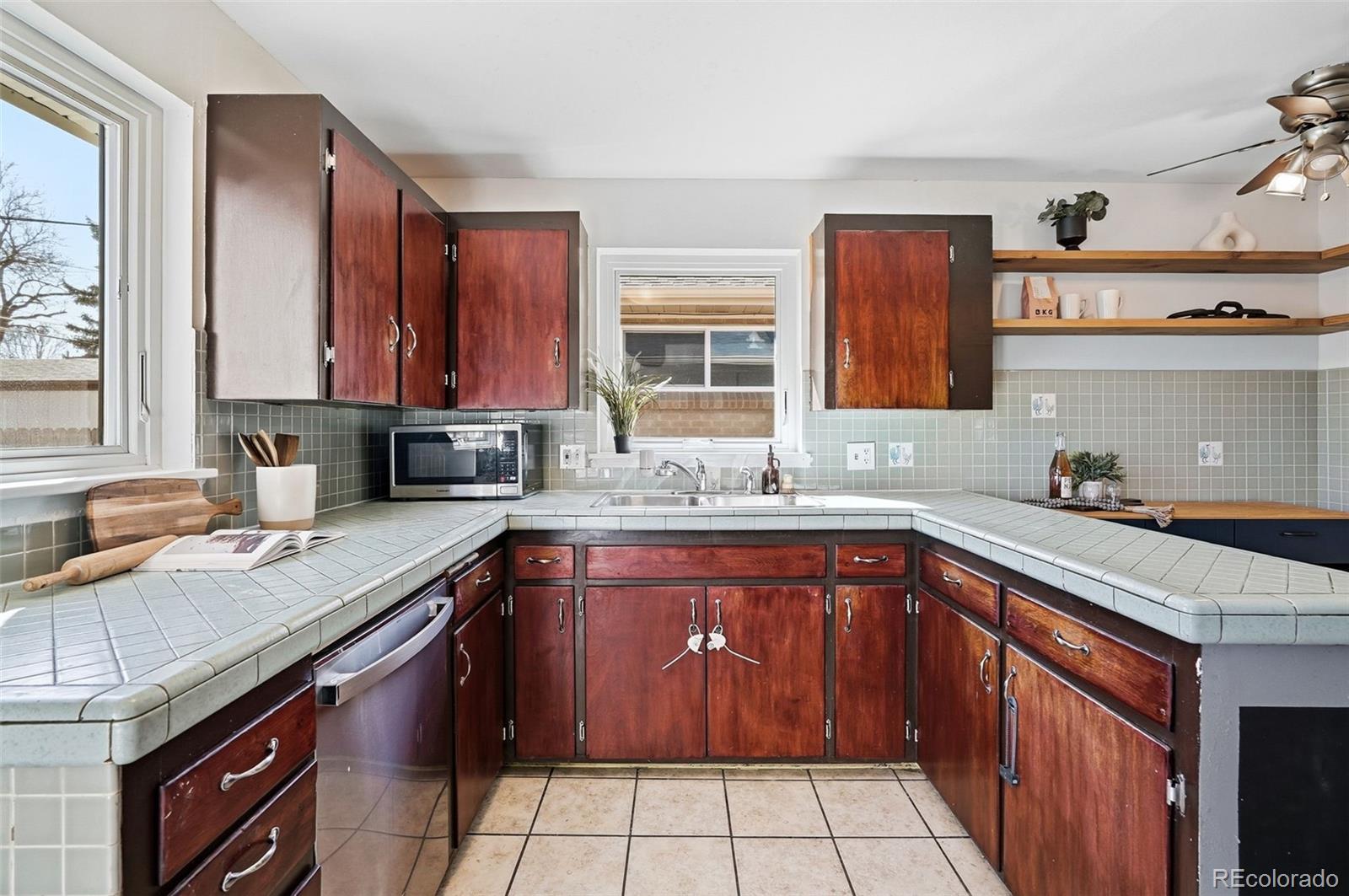 MLS Image #10 for 3630  ivanhoe street,denver, Colorado