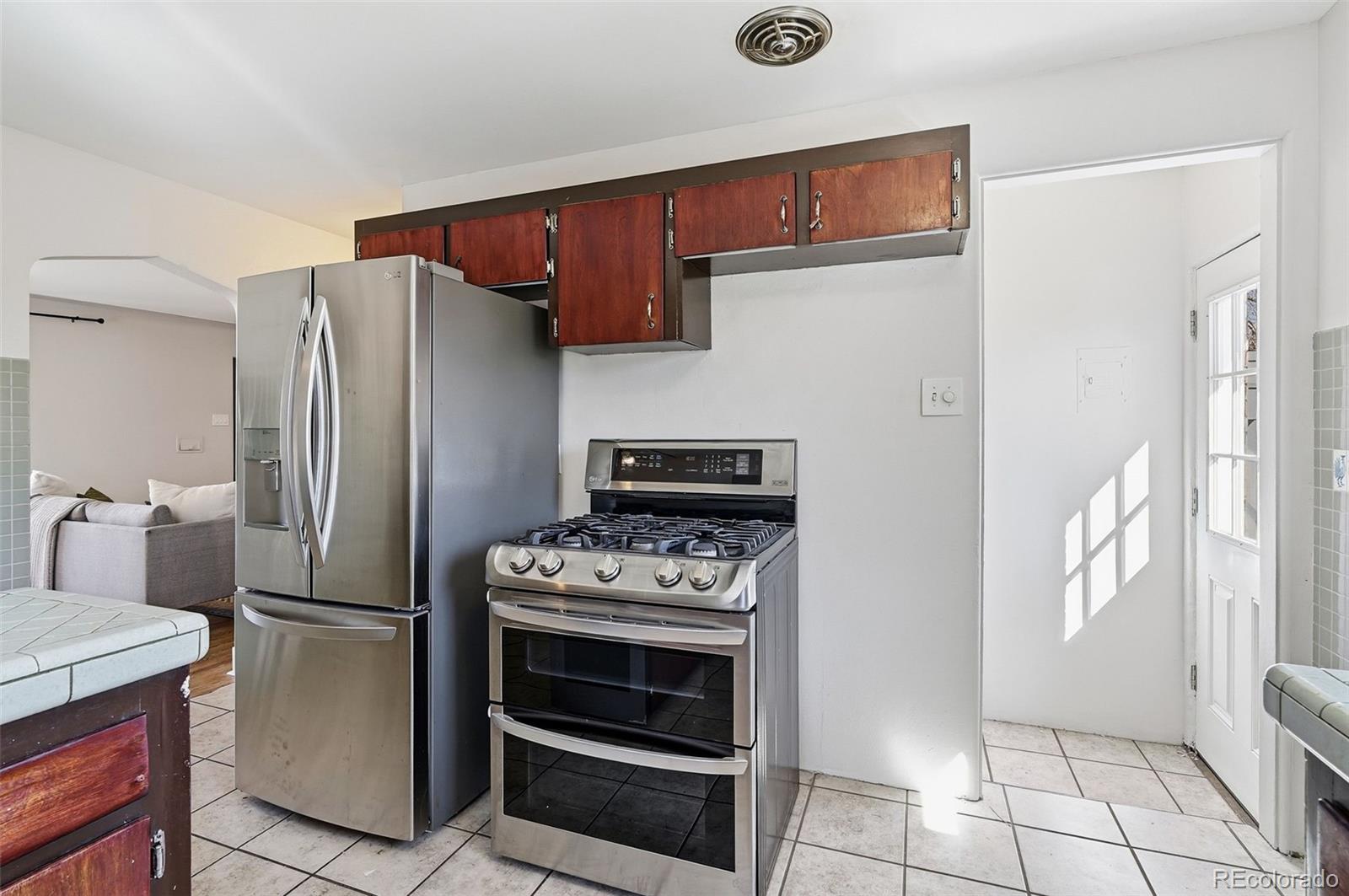 MLS Image #11 for 3630  ivanhoe street,denver, Colorado