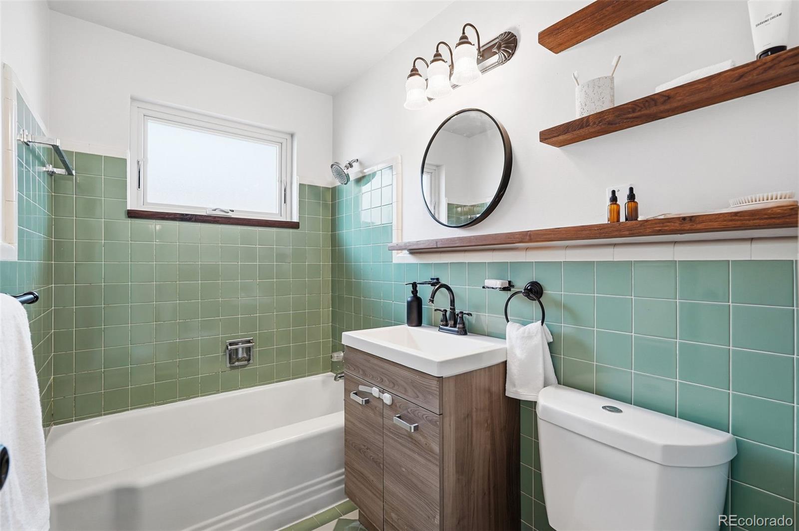 MLS Image #18 for 3630  ivanhoe street,denver, Colorado
