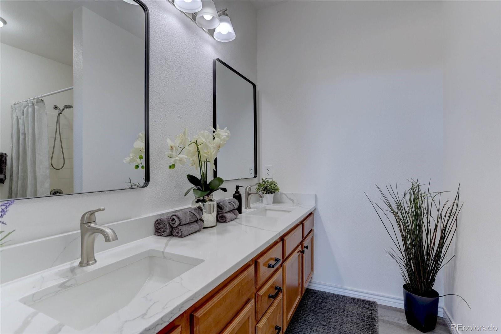 MLS Image #10 for 18657  stroh road 4107,parker, Colorado