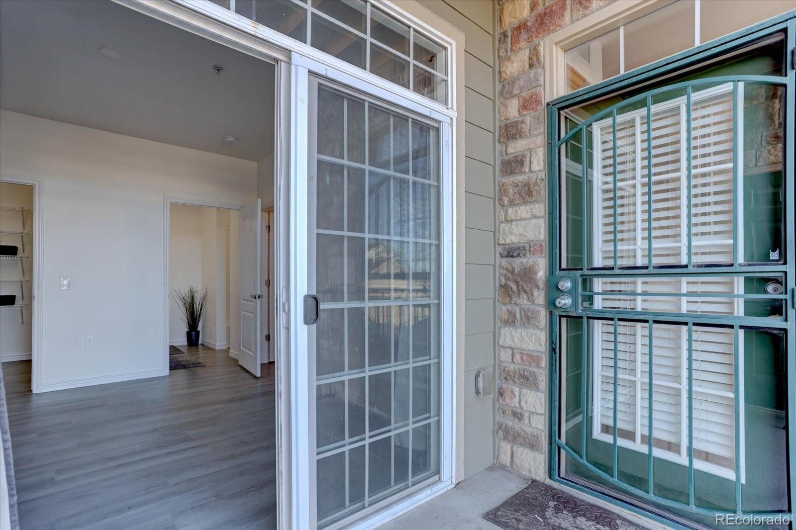 MLS Image #13 for 18657  stroh road 4107,parker, Colorado