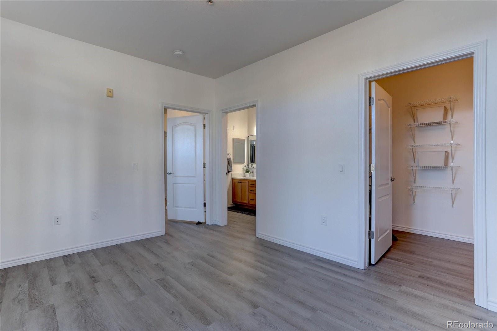 MLS Image #17 for 18657  stroh road 4107,parker, Colorado