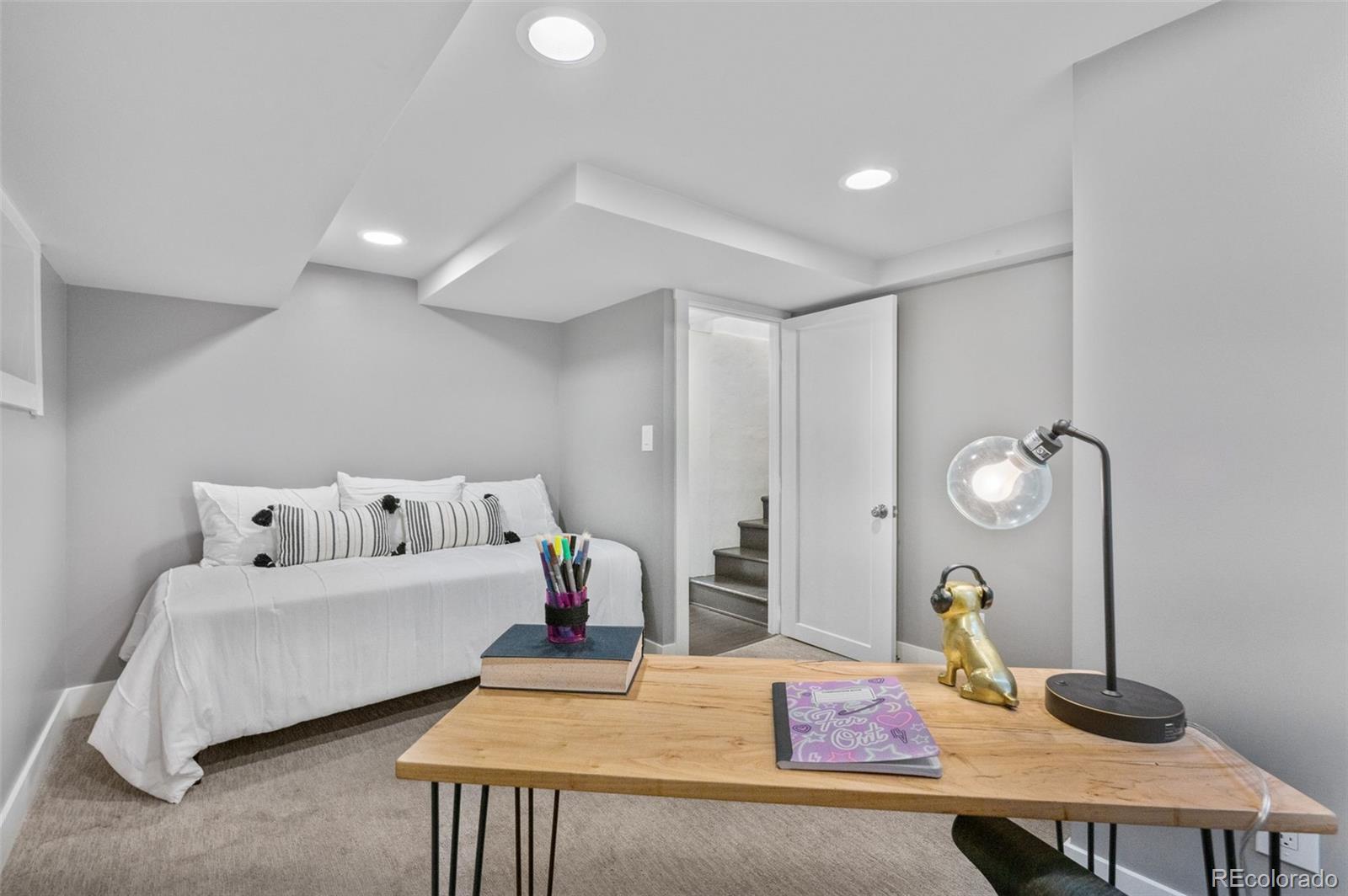 MLS Image #21 for 2200 s corona street,denver, Colorado