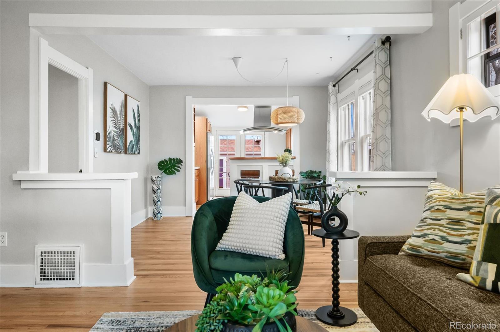 MLS Image #7 for 2200 s corona street,denver, Colorado