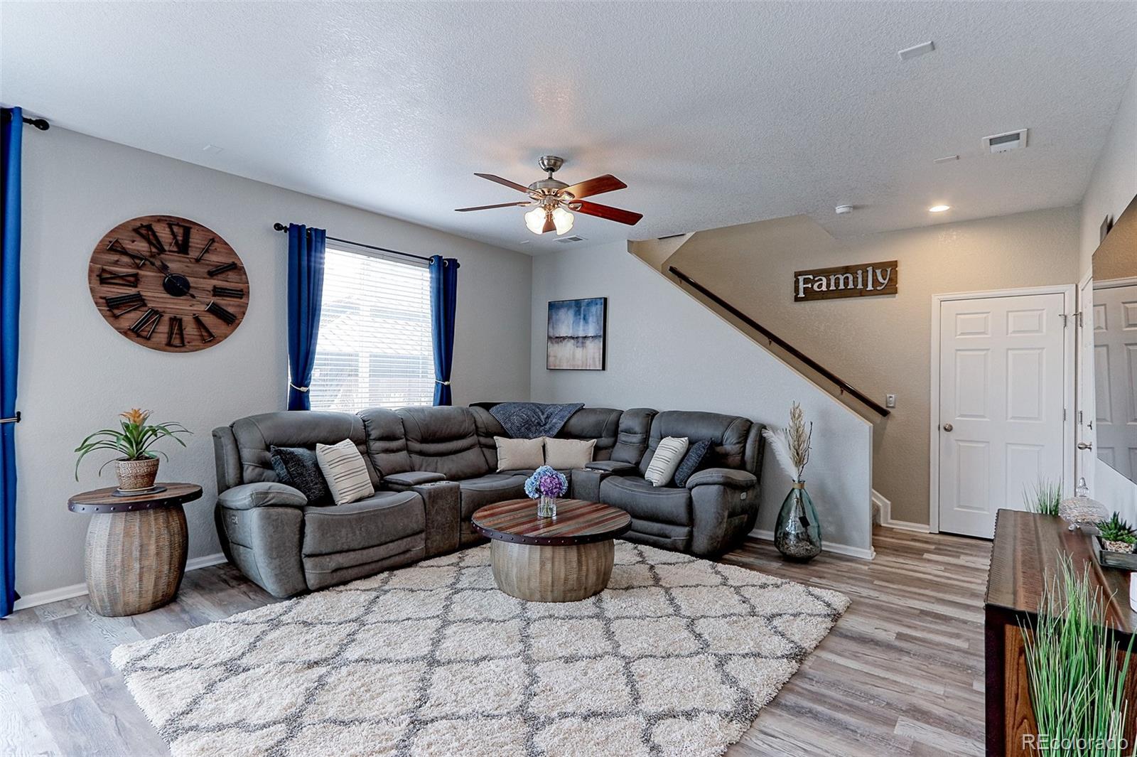 MLS Image #10 for 166 s kewaunee way,aurora, Colorado