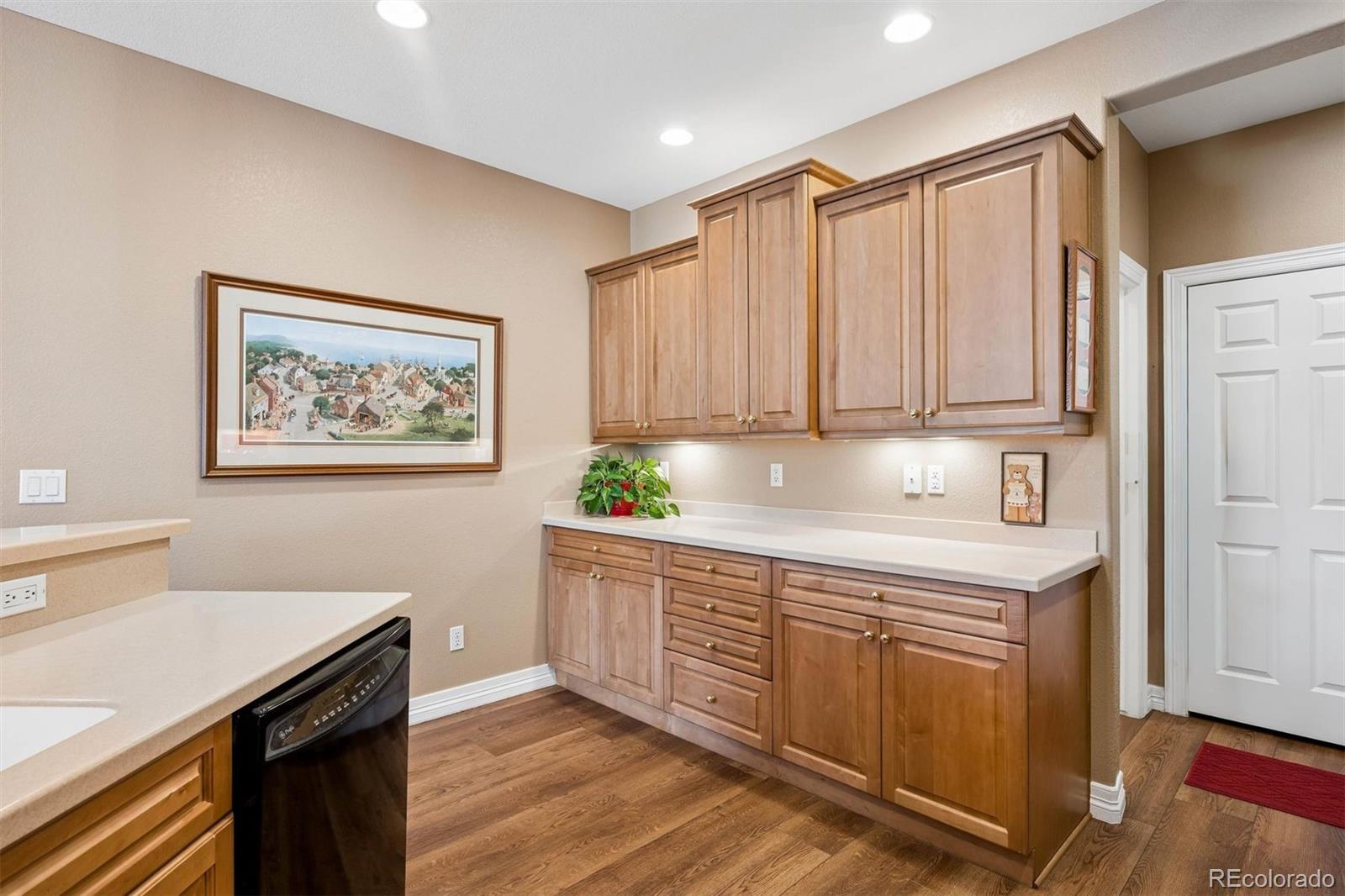 MLS Image #12 for 8526 w quarles place,littleton, Colorado