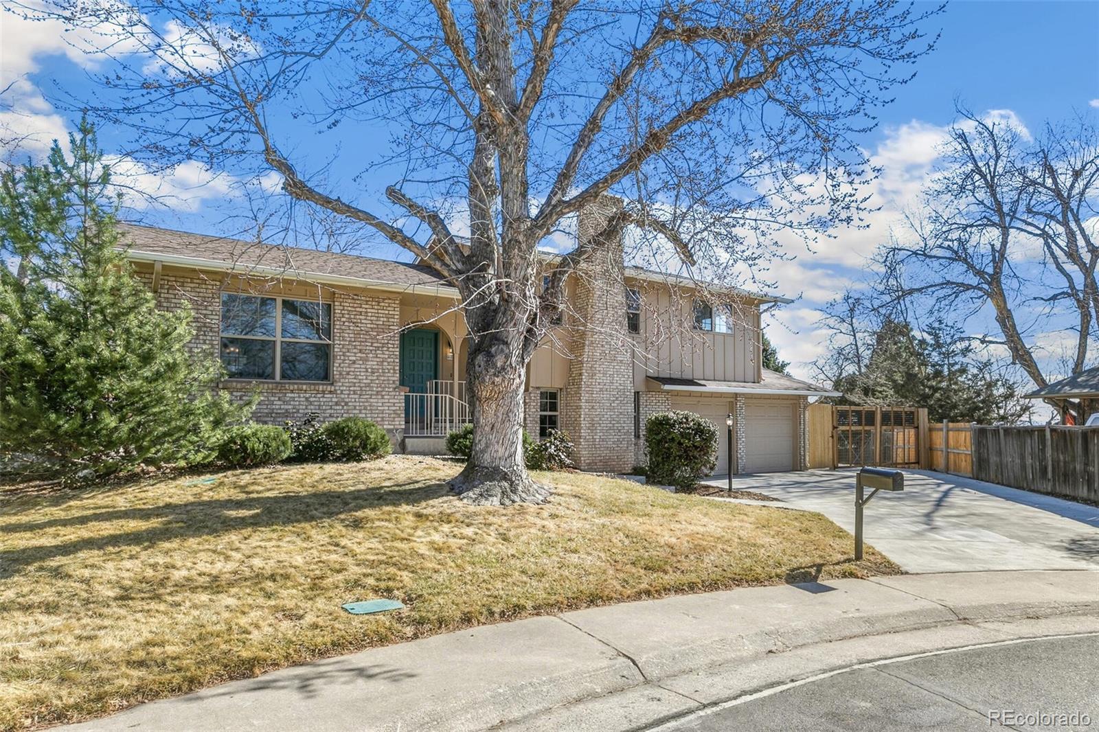 MLS Image #1 for 824 s lewis street,lakewood, Colorado