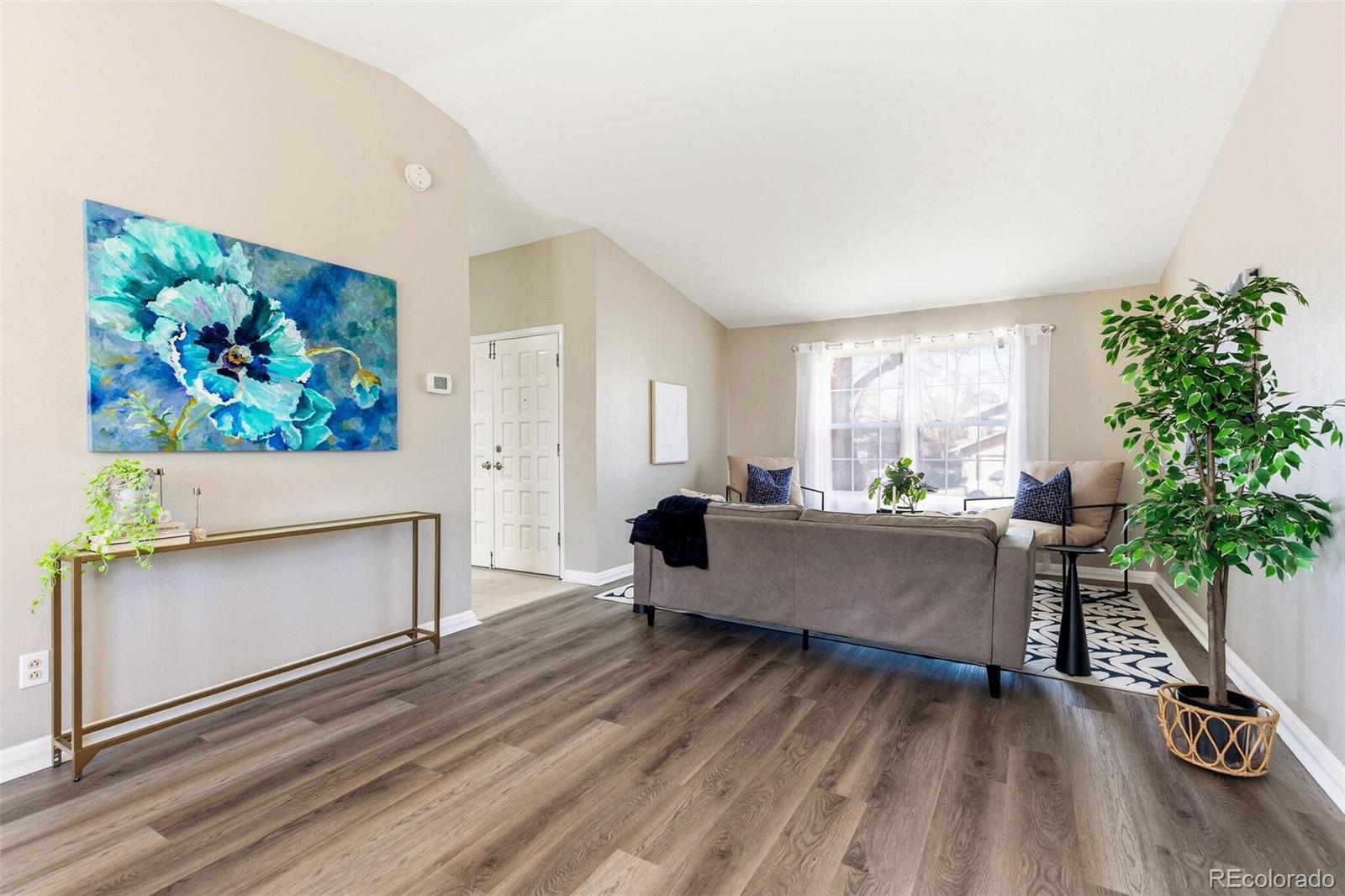 MLS Image #3 for 824 s lewis street,lakewood, Colorado