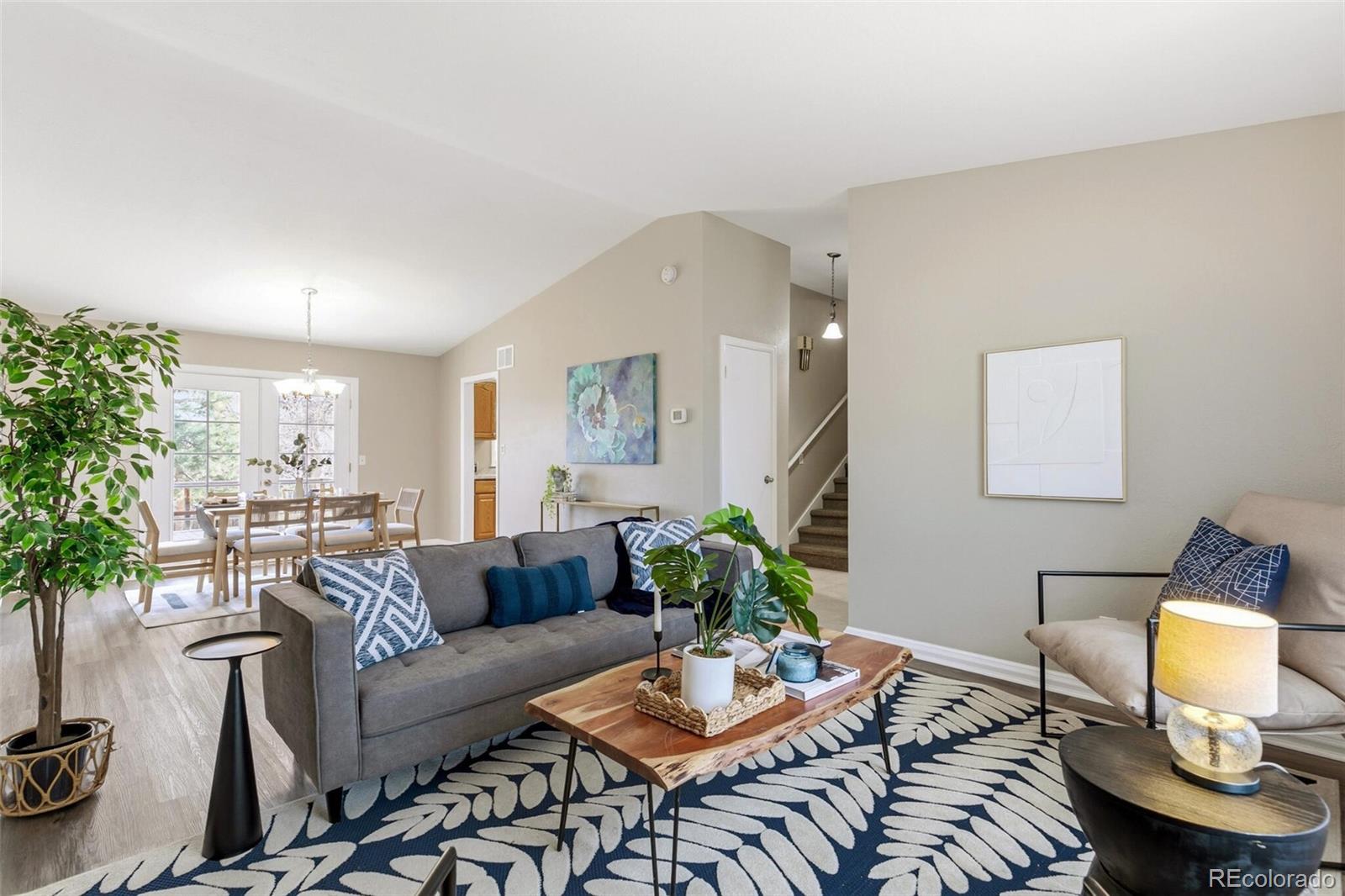 MLS Image #4 for 824 s lewis street,lakewood, Colorado