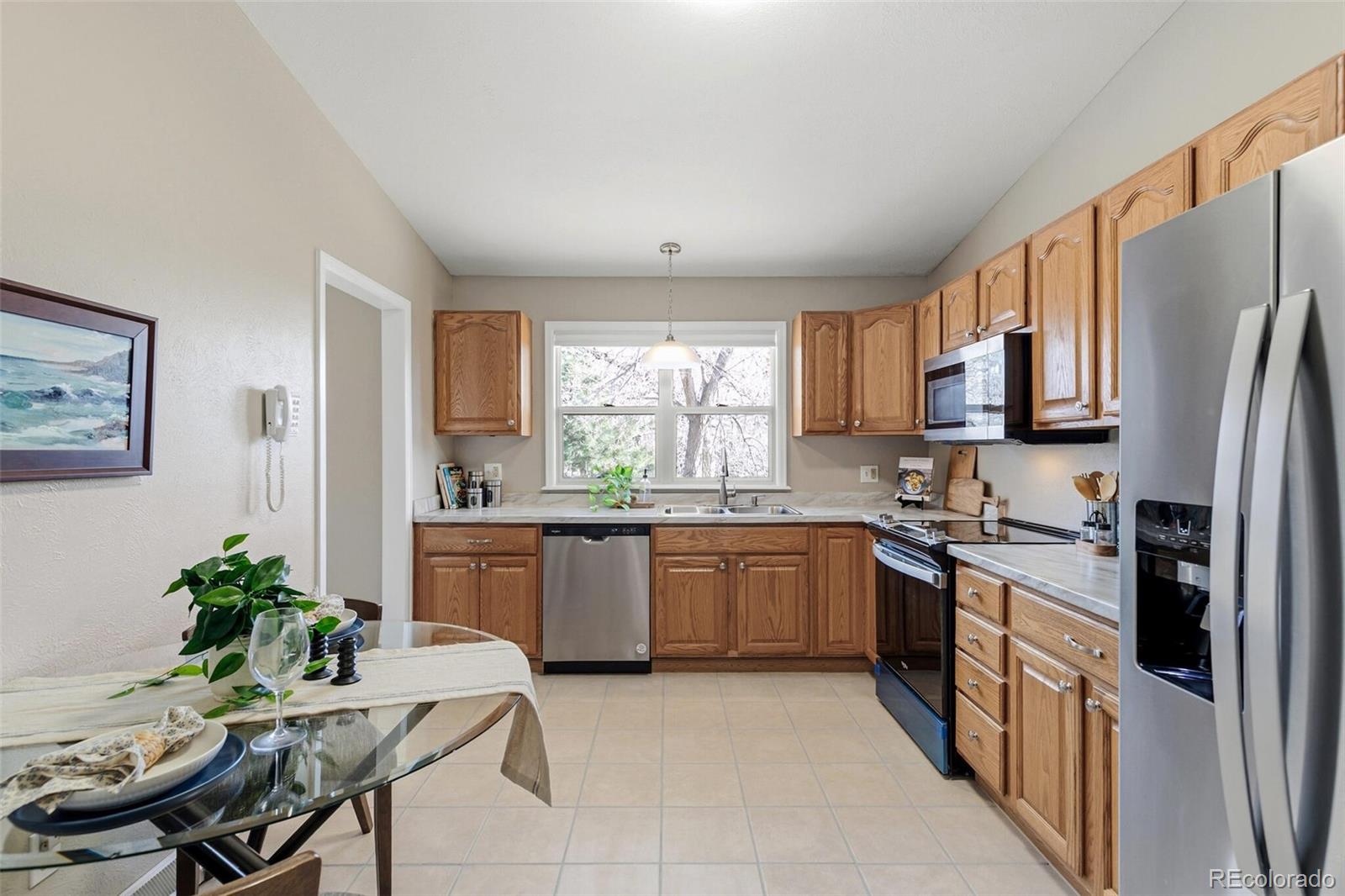 MLS Image #6 for 824 s lewis street,lakewood, Colorado