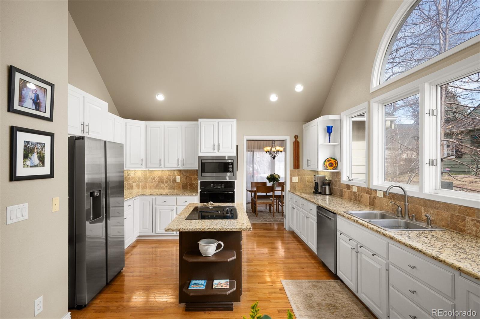 MLS Image #10 for 8505 e temple drive,denver, Colorado