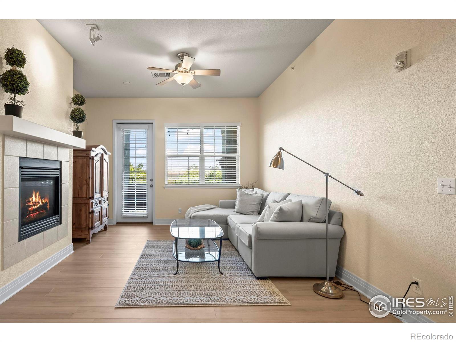 MLS Image #10 for 209  quebec street l,denver, Colorado