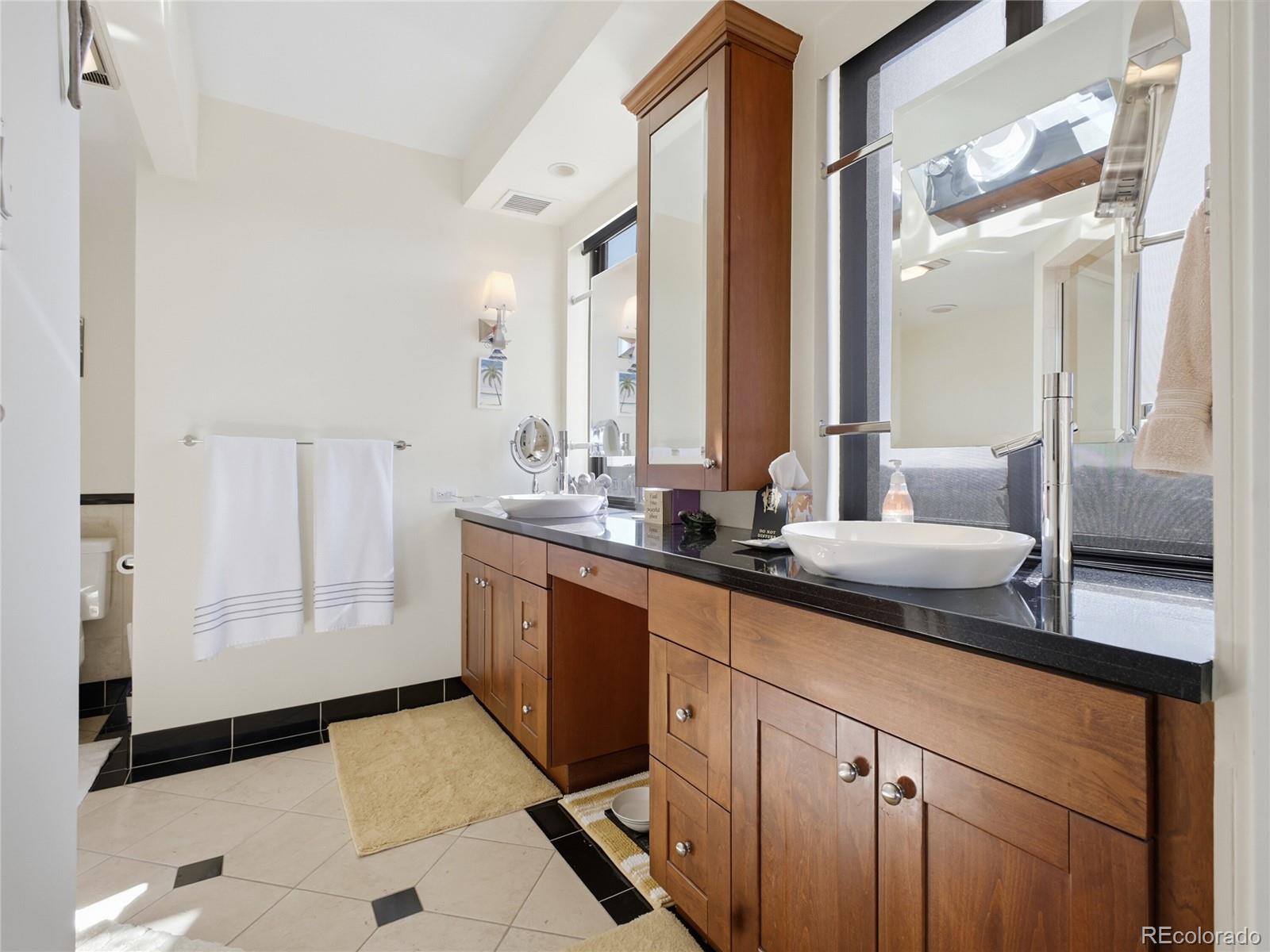 MLS Image #21 for 1111  race street ph-a,denver, Colorado