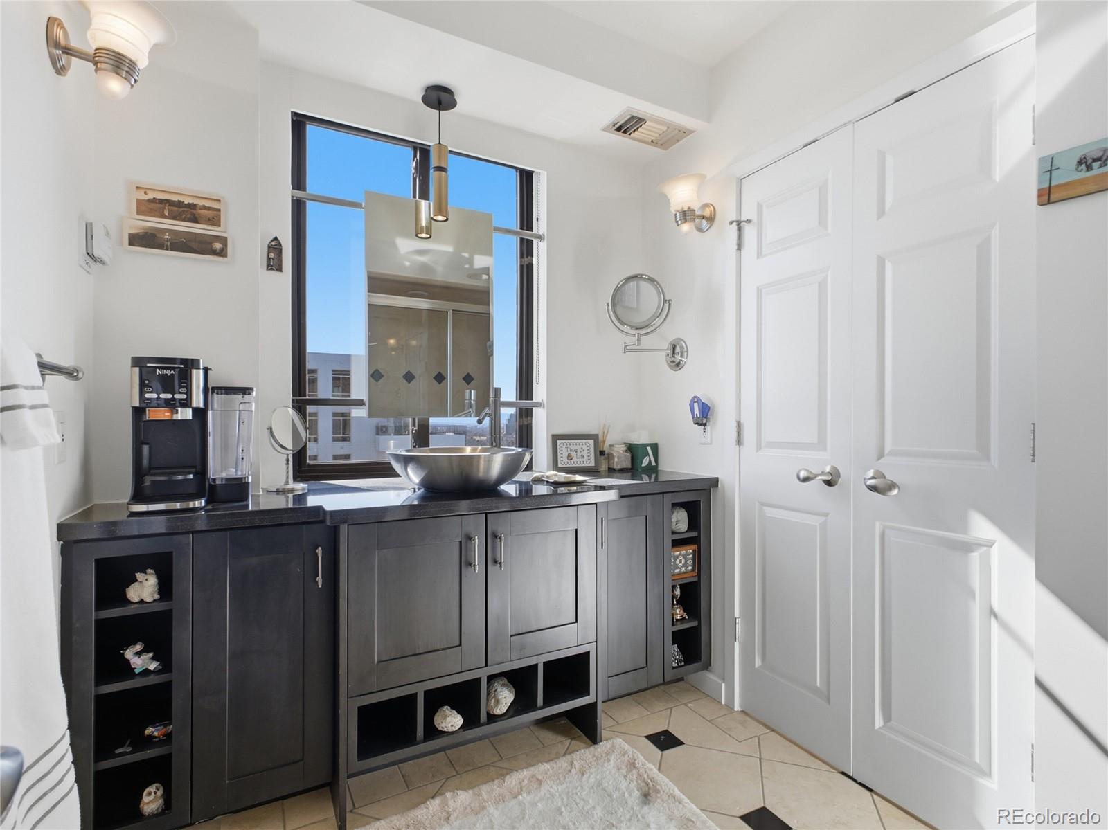 MLS Image #26 for 1111  race street ph-a,denver, Colorado