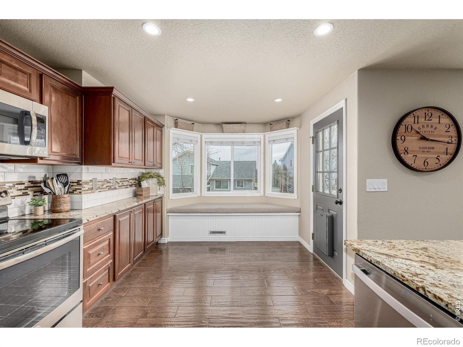 MLS Image #13 for 2493  azalea way,erie, Colorado