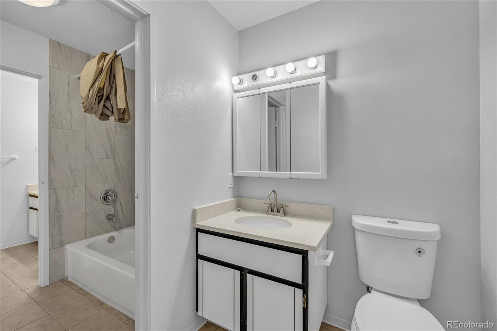 MLS Image #21 for 10211  ura lane 3-301,thornton, Colorado
