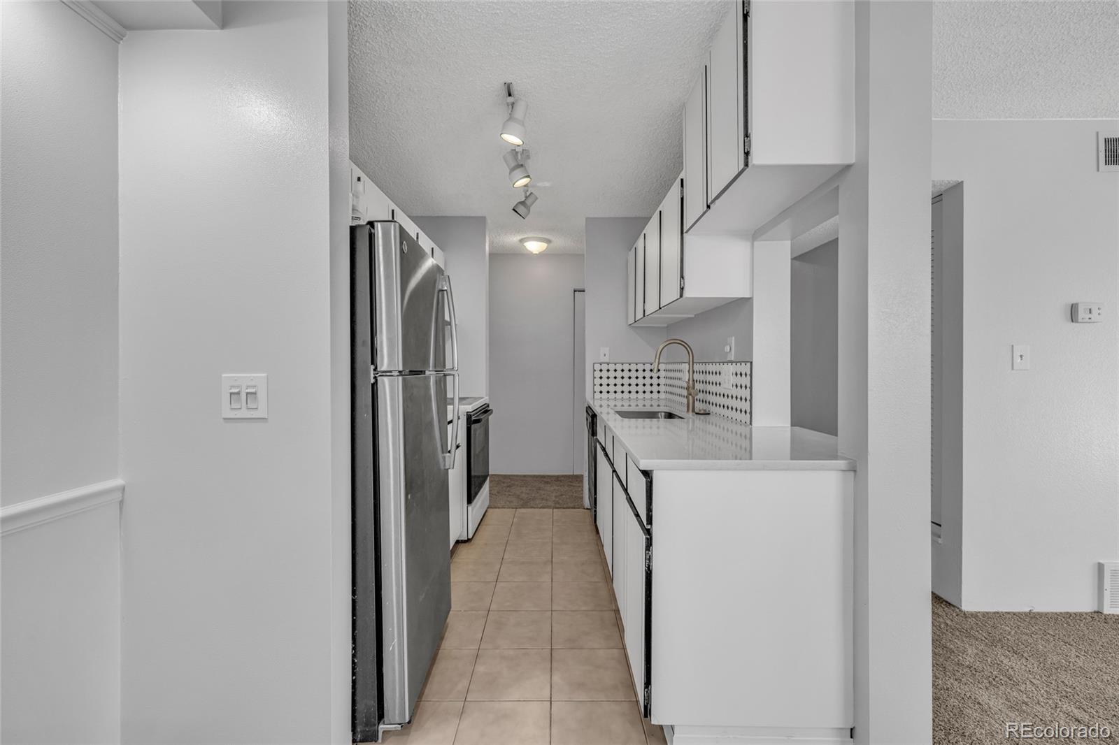 MLS Image #28 for 10211  ura lane 3-301,thornton, Colorado