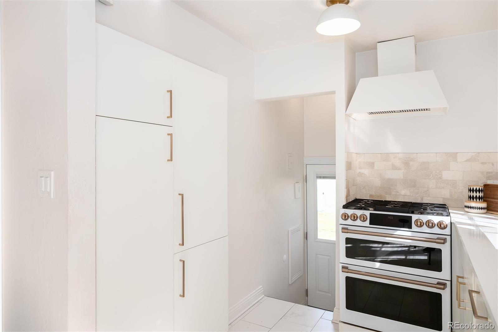 MLS Image #13 for 2634  stuart street,denver, Colorado