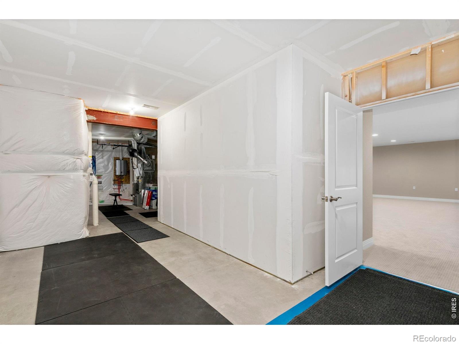 MLS Image #38 for 2721  cub lake drive,loveland, Colorado