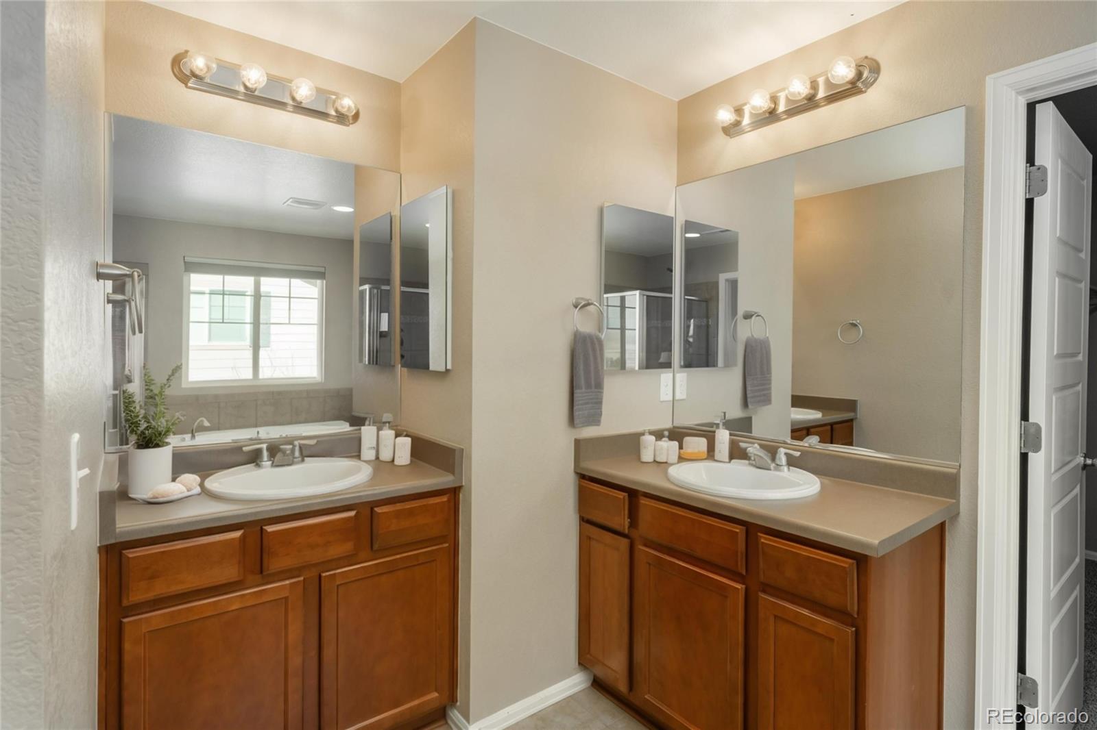 MLS Image #17 for 24681 e layton place,aurora, Colorado