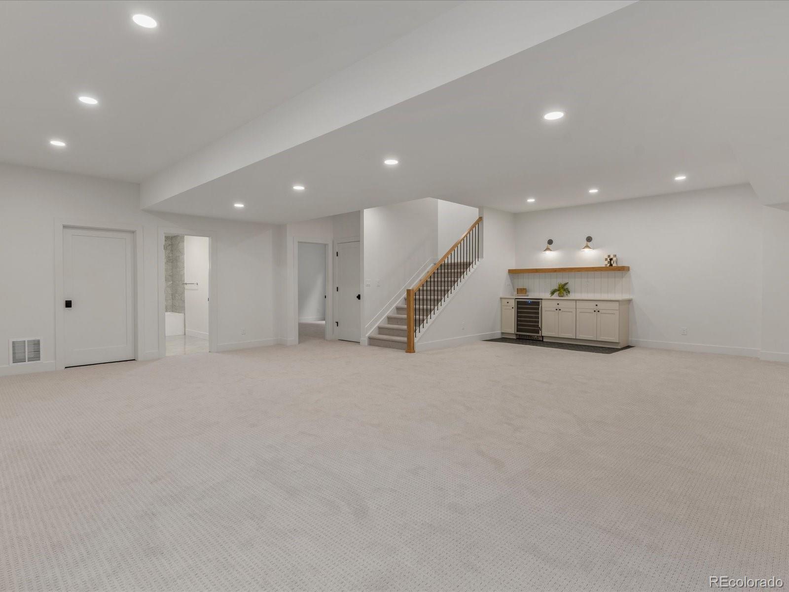 MLS Image #34 for 5071 n stuart street,denver, Colorado
