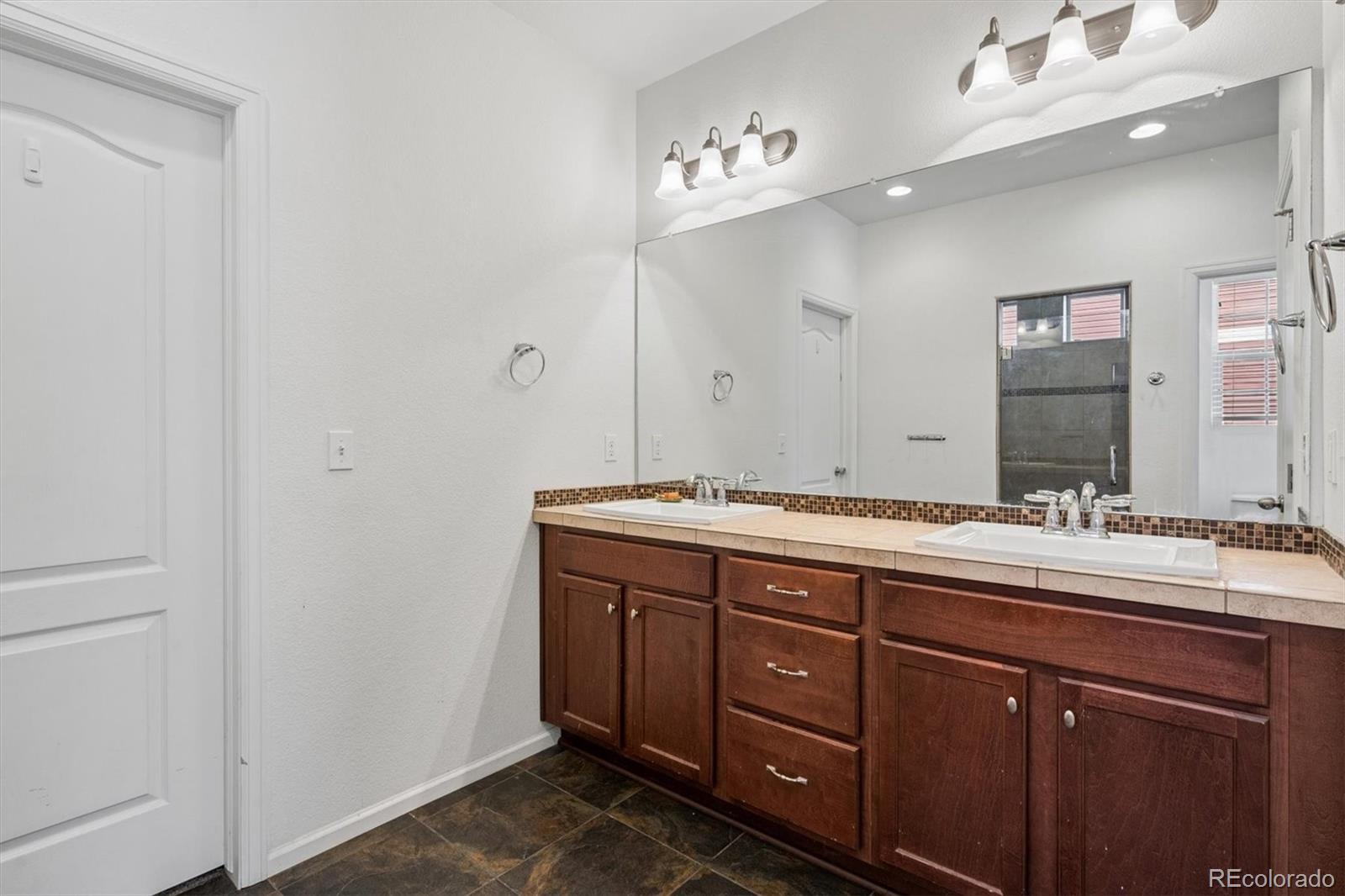 MLS Image #13 for 5309  liverpool street,denver, Colorado