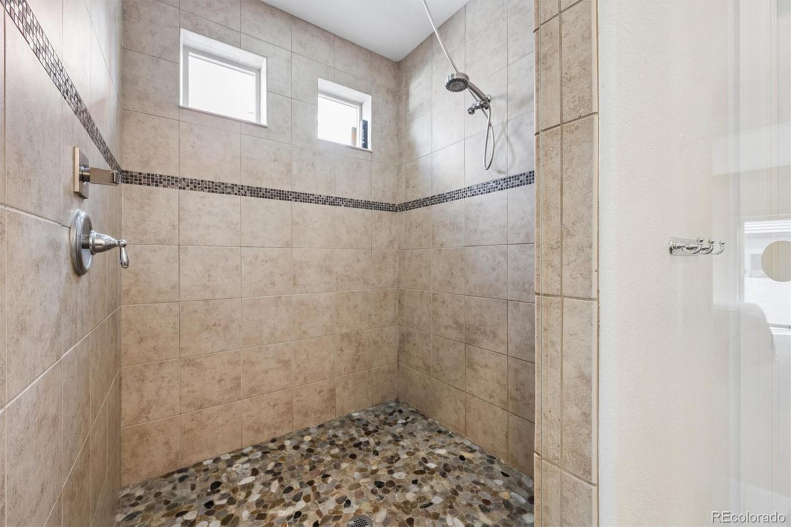 MLS Image #14 for 5309  liverpool street,denver, Colorado