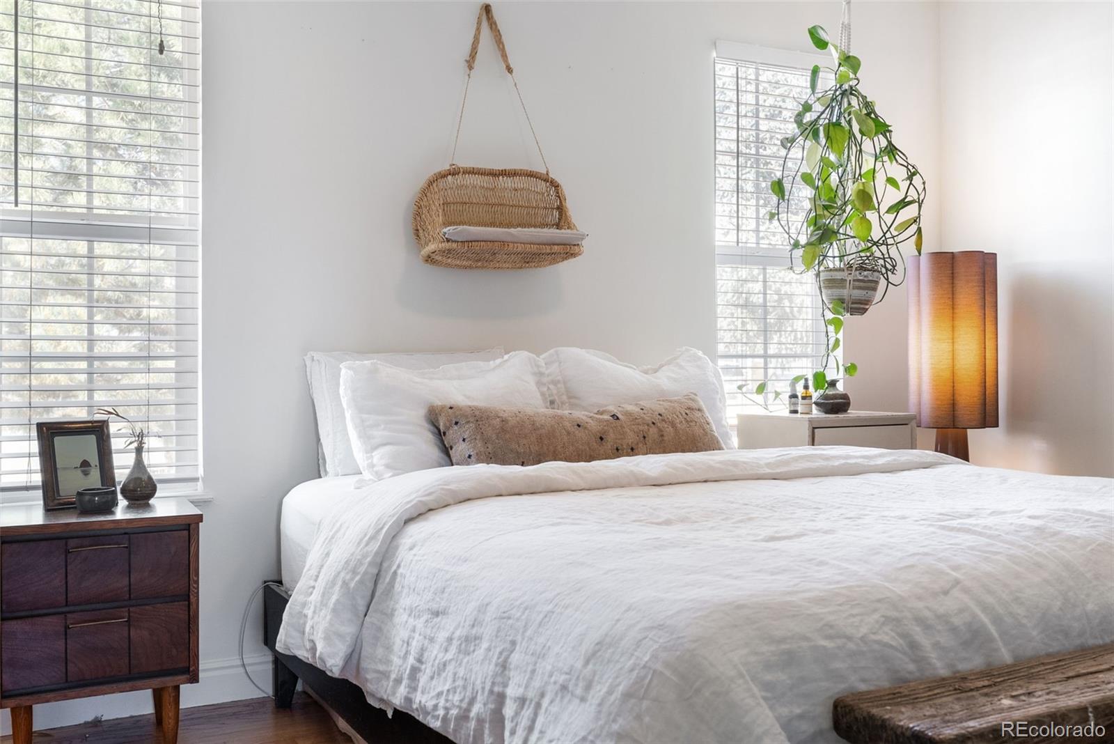MLS Image #18 for 2240 s irving street,denver, Colorado