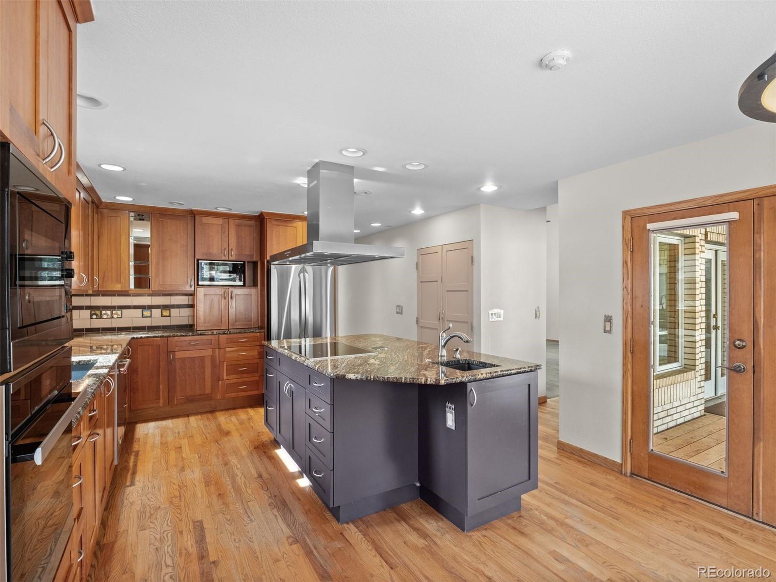 MLS Image #7 for 3880 s elkhart street,aurora, Colorado
