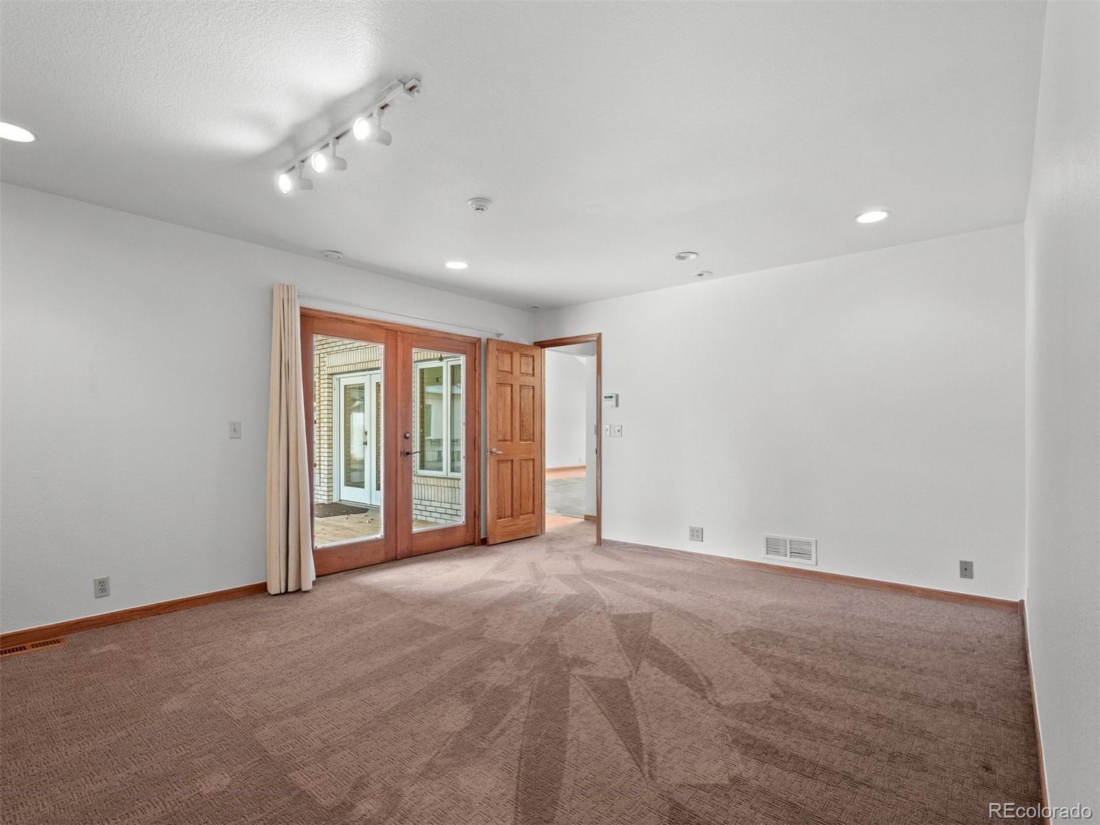 MLS Image #8 for 3880 s elkhart street,aurora, Colorado