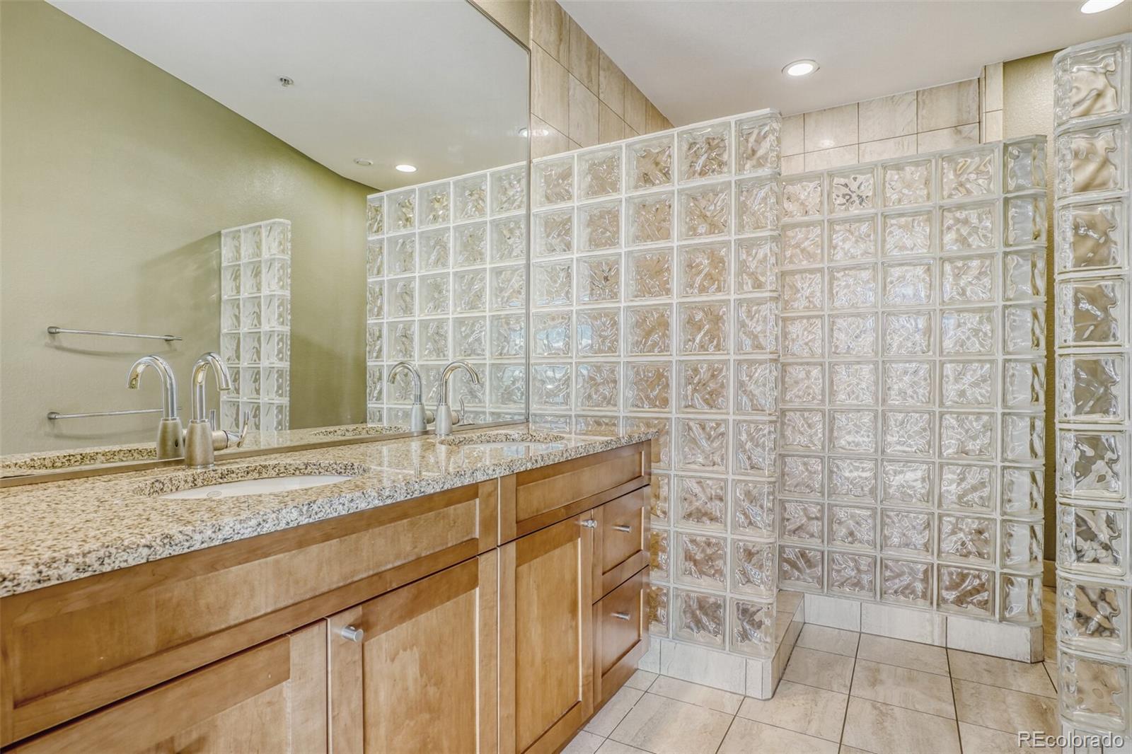 MLS Image #20 for 11861  bradburn boulevard ,westminster, Colorado