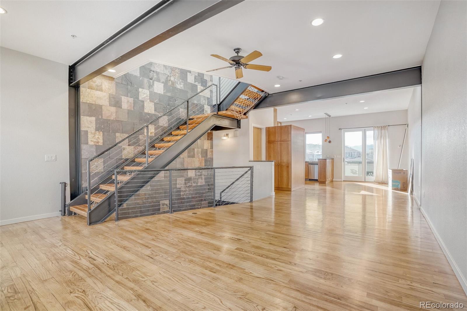 MLS Image #5 for 11861  bradburn boulevard ,westminster, Colorado