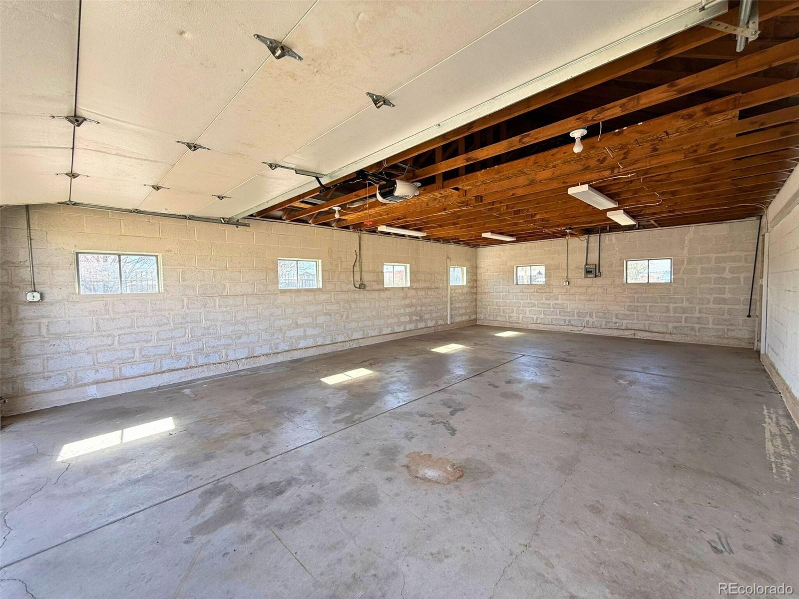 MLS Image #19 for 171  oak street,burlington, Colorado