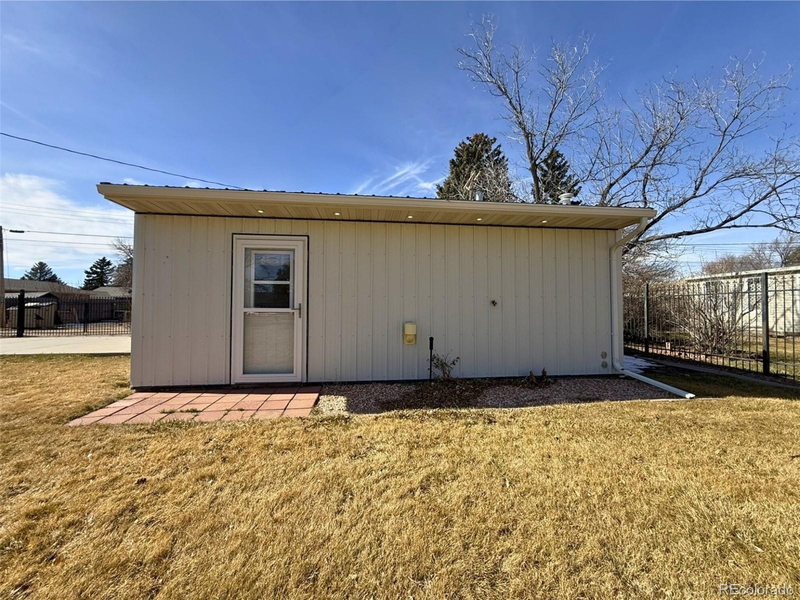 MLS Image #3 for 171  oak street,burlington, Colorado