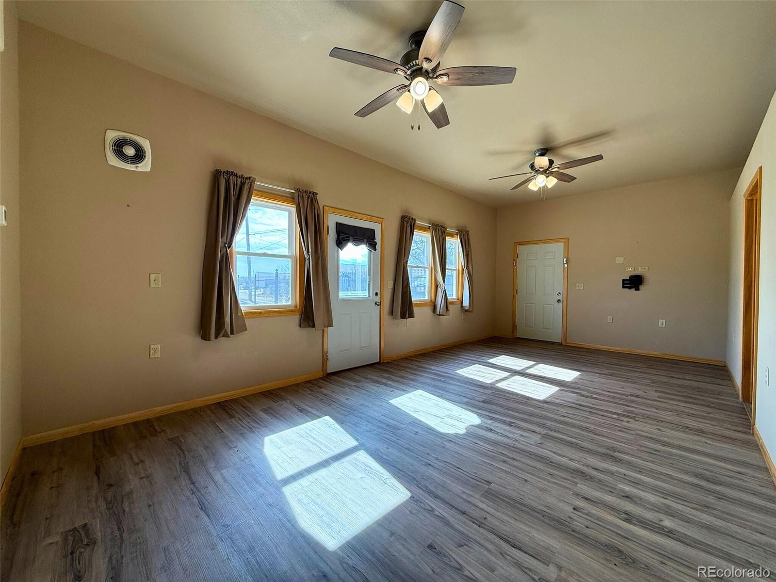 MLS Image #8 for 171  oak street,burlington, Colorado